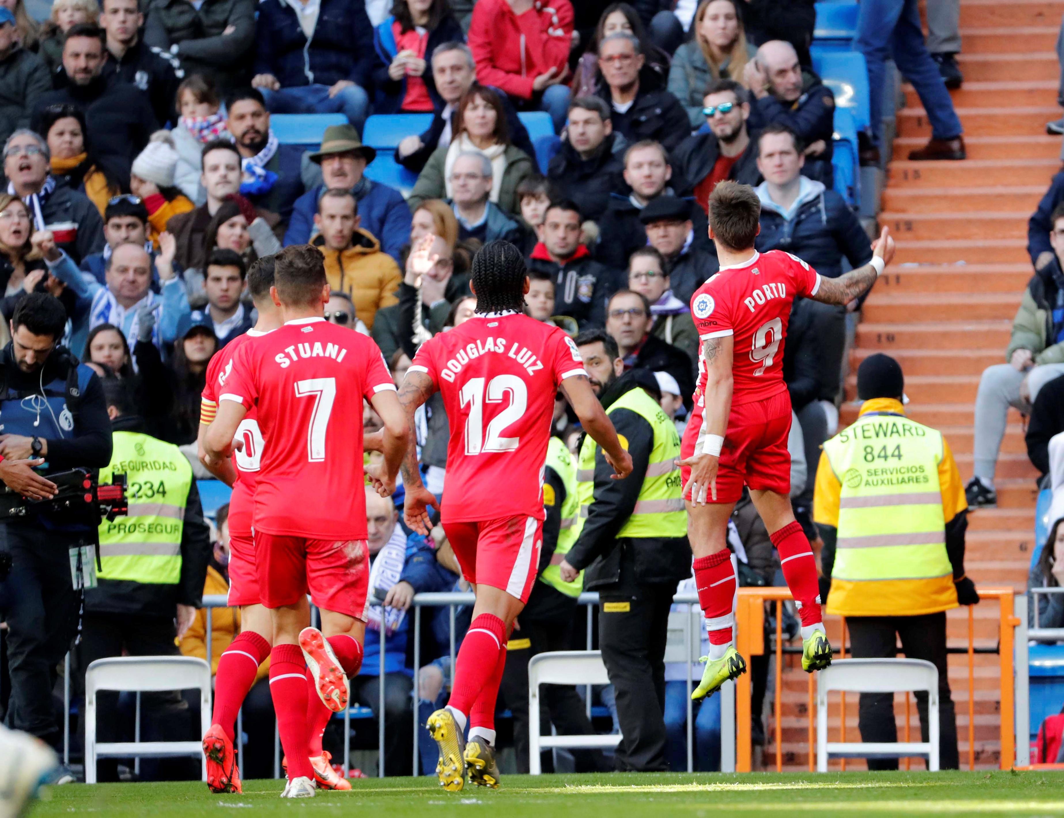 中国足球的 中国足球的